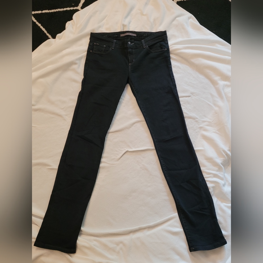 Joes Jean's The Cigarette